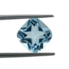 SKY BLUE TOPAZ CUT CUSHION (TOP/CLEAN) 10.00X10.00 MM 4.55 Cts.