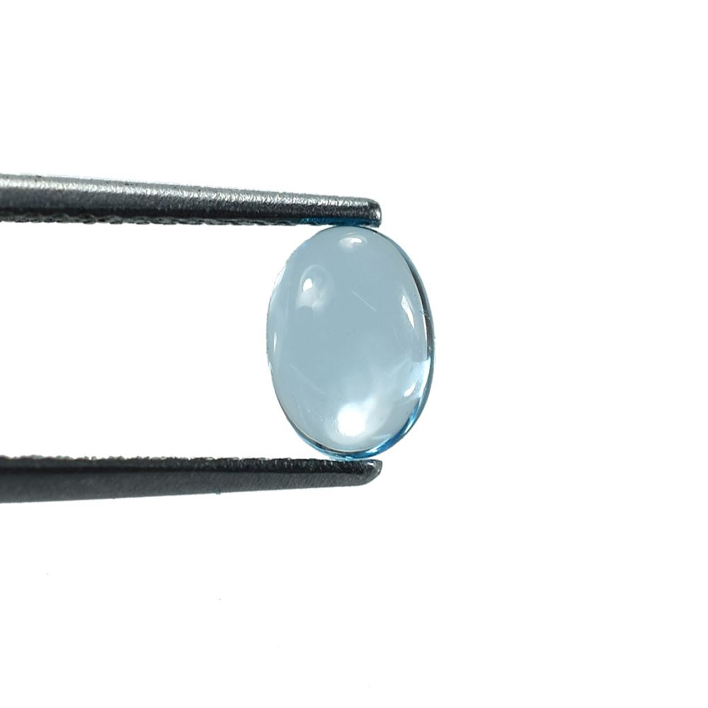 SKY BLUE TOPAZ PLAIN OVAL CAB (NORMAL)(CLEAN) 7.00X5.00 MM 0.95 Cts.