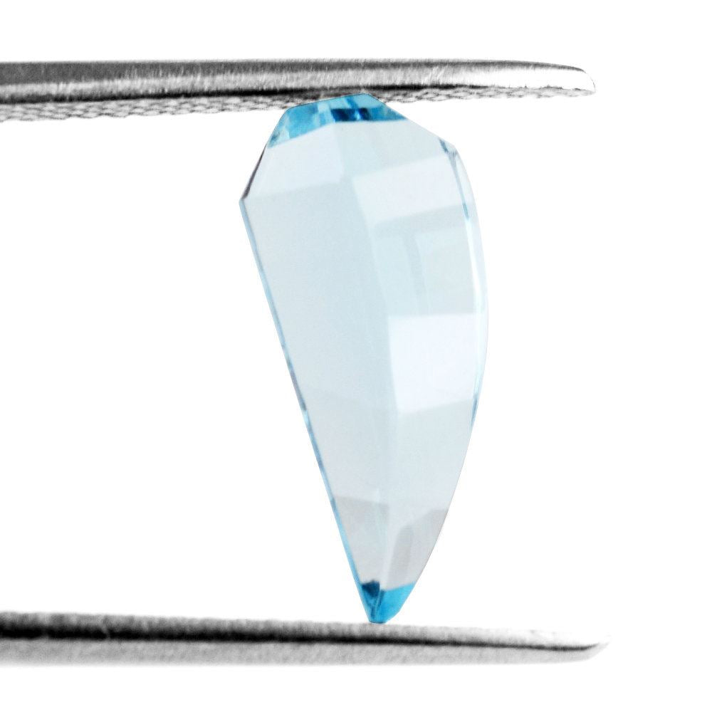 SKY BLUE TOPAZ LADY FINGER (DES#18) 14X6MM 4.13 Cts.