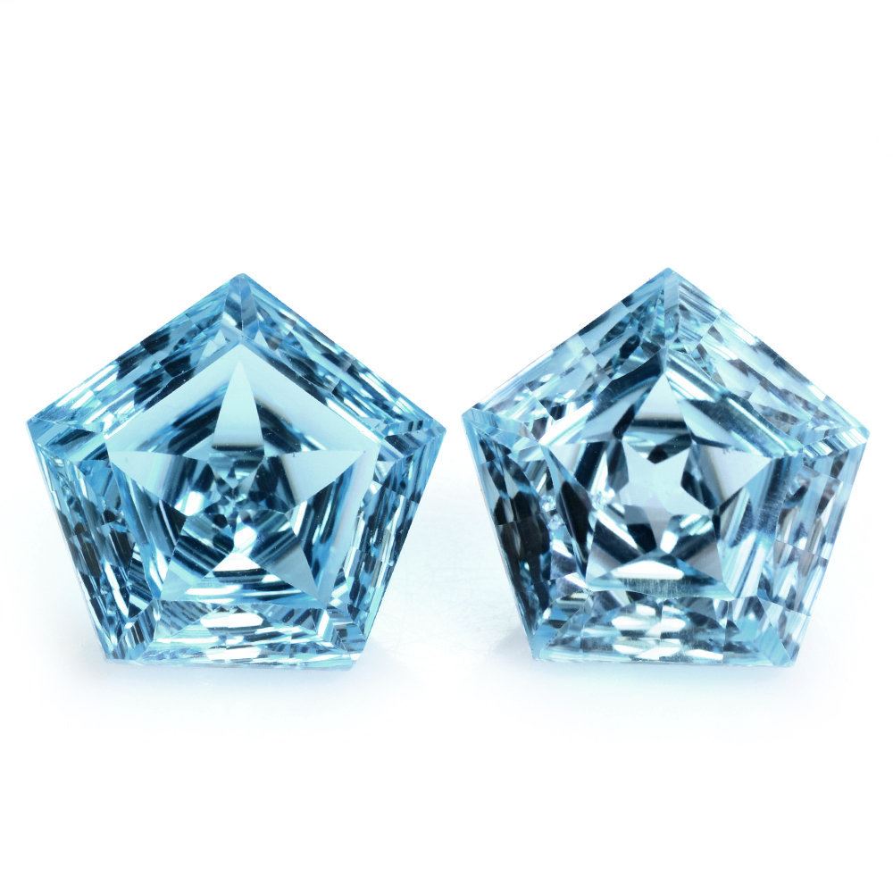 SKY BLUE TOPAZ STAR PENTAGON (DES#95) 15MM 13.15 Cts.