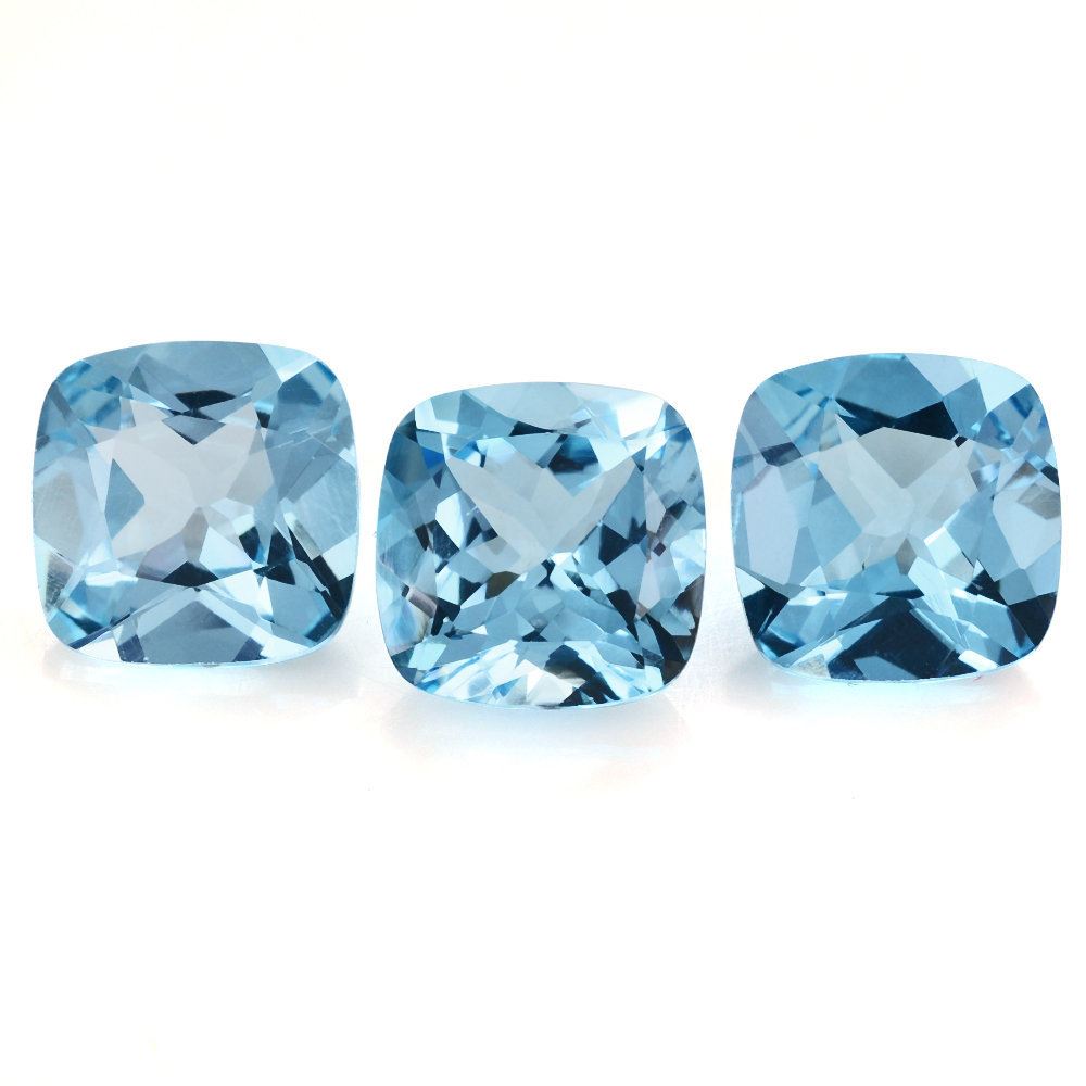 SKY BLUE TOPAZ CUT CUSHION 12MM 8.28 Cts.