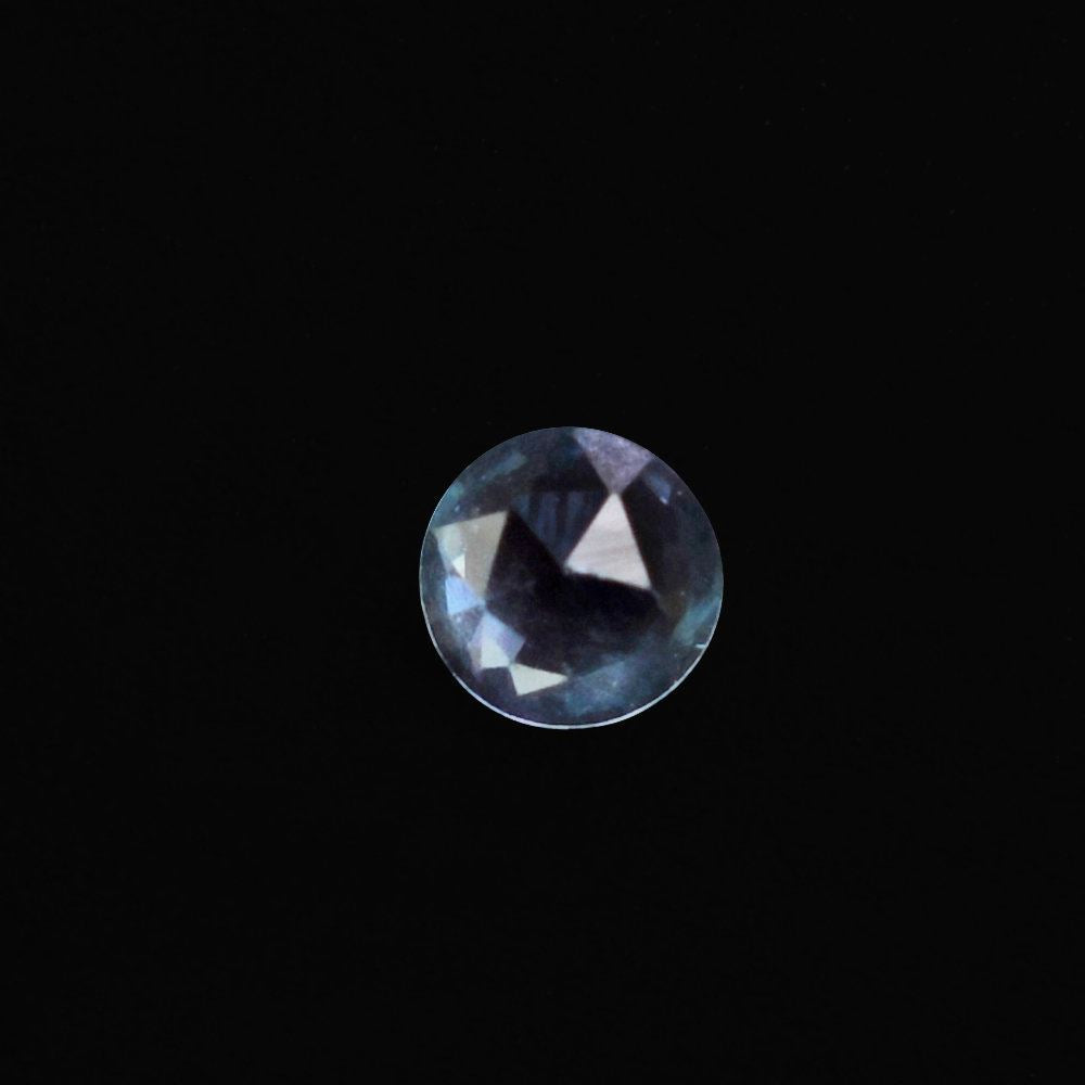 SKY BLUE TOPAZ ROSE CUT ROUND CAB 2MM 0.05 Cts.