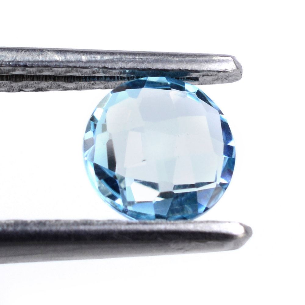 SKY BLUE TOPAZ BRIOLETTE ROUND 6MM 0.93 Cts.