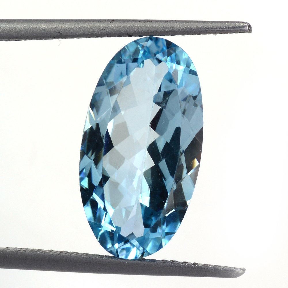 SKY BLUE TOPAZ CUT OVAL 17X9MM 6.07 Cts.