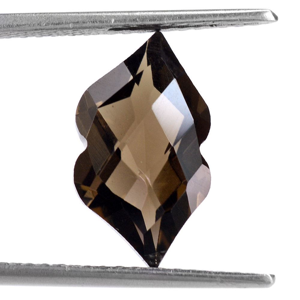 SMOKY QUARTZ CHECKER CUT LIPS (DES#37) 16X9MM 4.90 Cts.