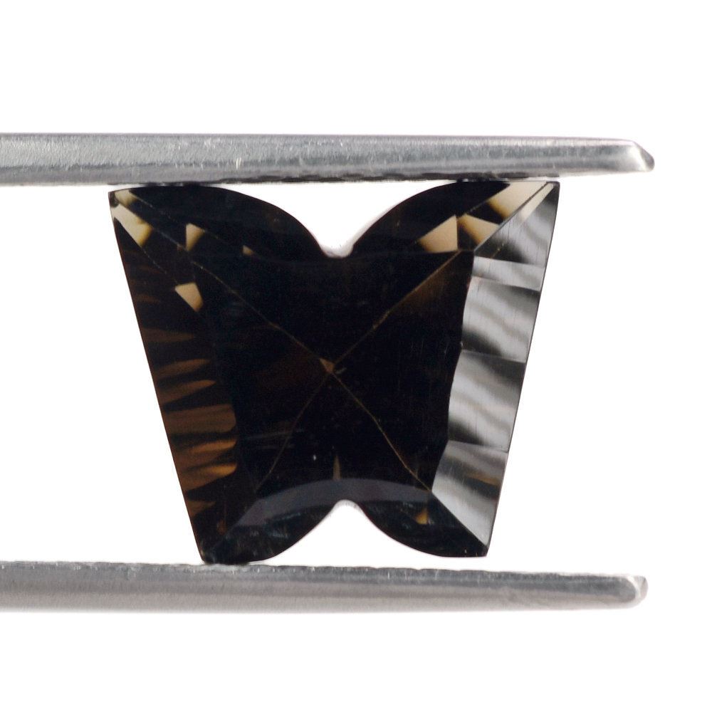 SMOKY QUARTZ CONCAVE BUTTERFLY (DES#64) 12X10MM 4.40 Cts.