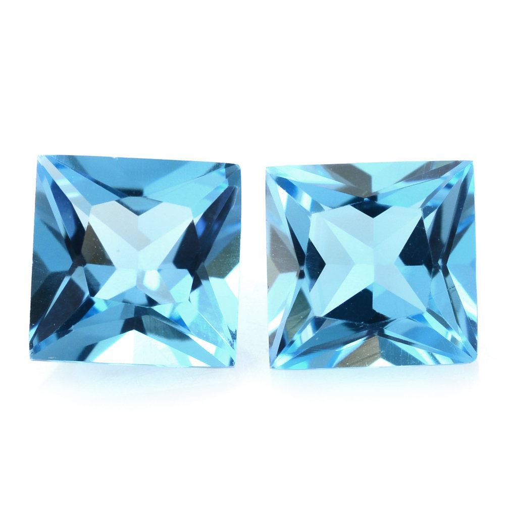 SWISS BLUE TOPAZ PRINCESS CUT SQUARE 6MM 1.23 Cts.