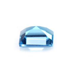 SWISS BLUE TOPAZ CUT SQUARE 4MM 0.30 Cts.