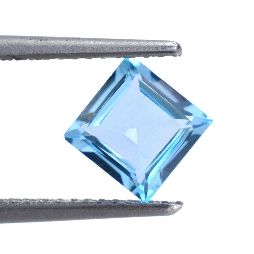 SWISS BLUE TOPAZ CUT SQUARE 6MM 1.25 Cts.