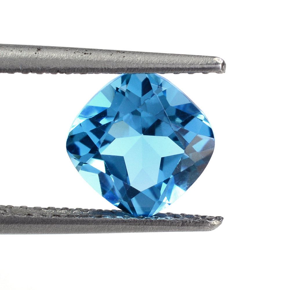 SWISS BLUE TOPAZ CUT CUSHION 7.50MM 2.30 Cts.