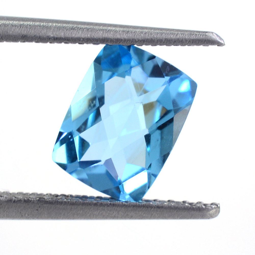 SWISS BLUE TOPAZ CHECKER CUT CUSHION 8X6MM 1.80 Cts.