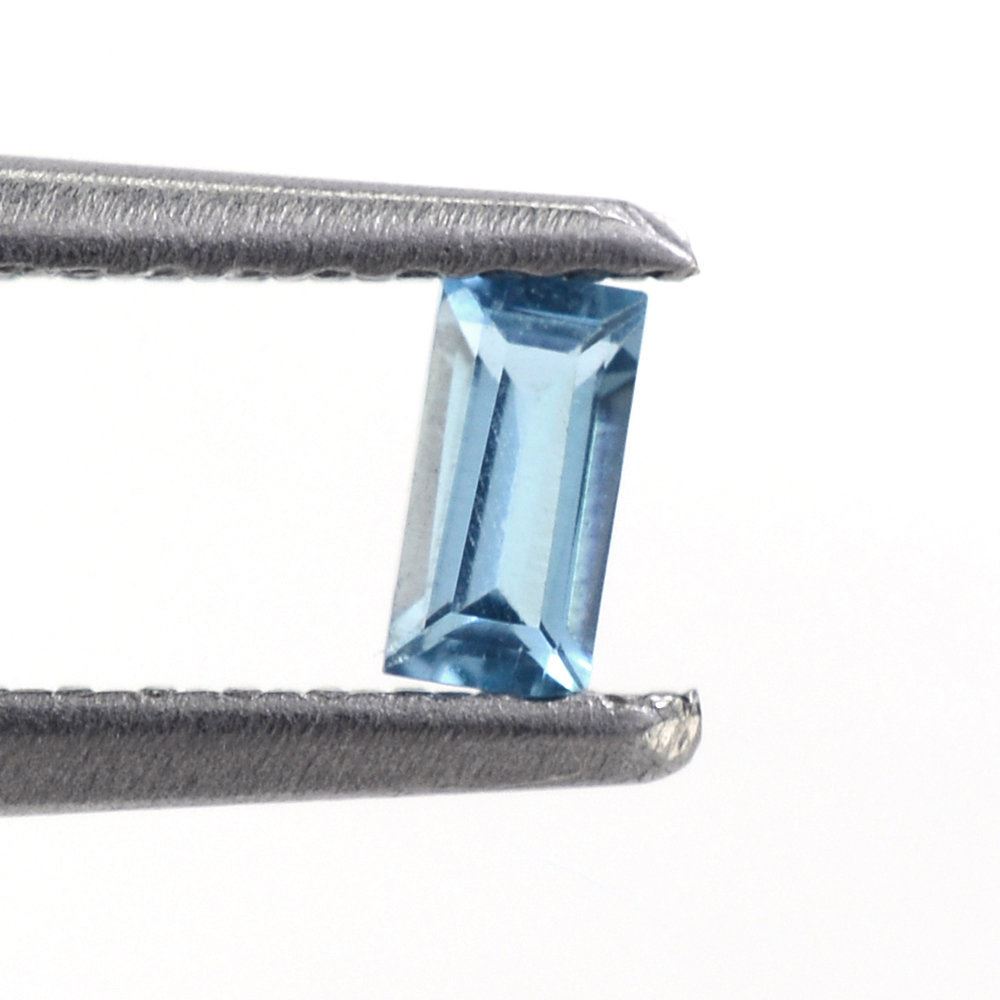 SWISS BLUE TOPAZ CUT BAGUETTE 3.80X1.90MM 0.15 Cts.