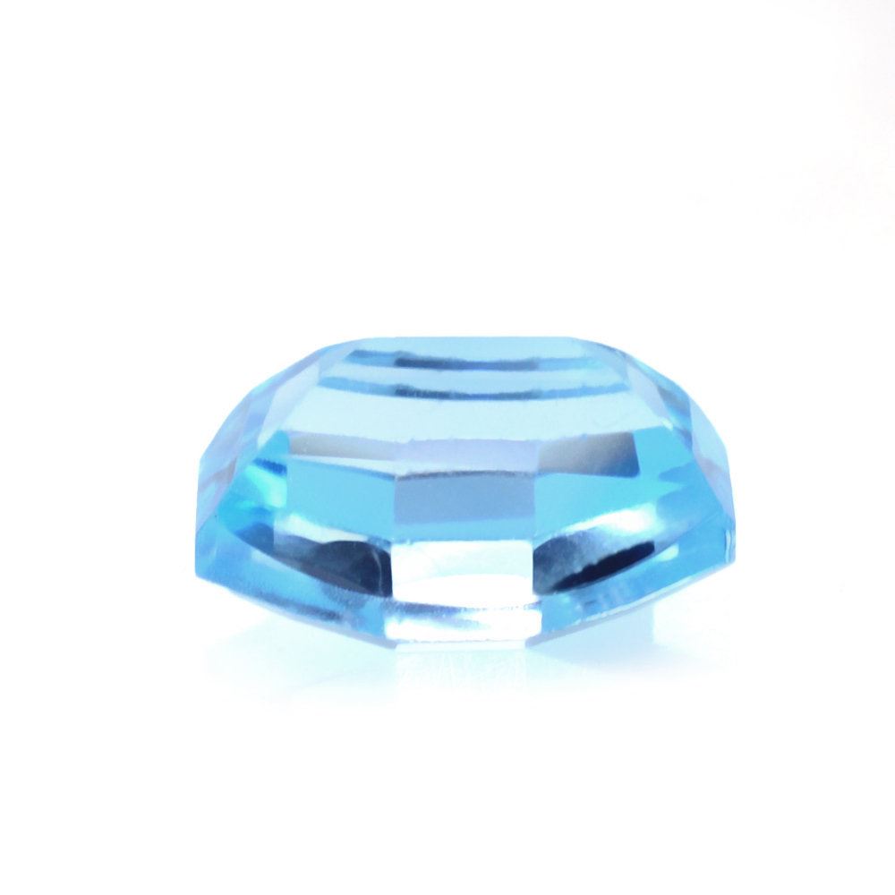 SWISS BLUE TOPAZ BAR CUT BARREL (DES#128) 8X6MM 1.91 Cts.