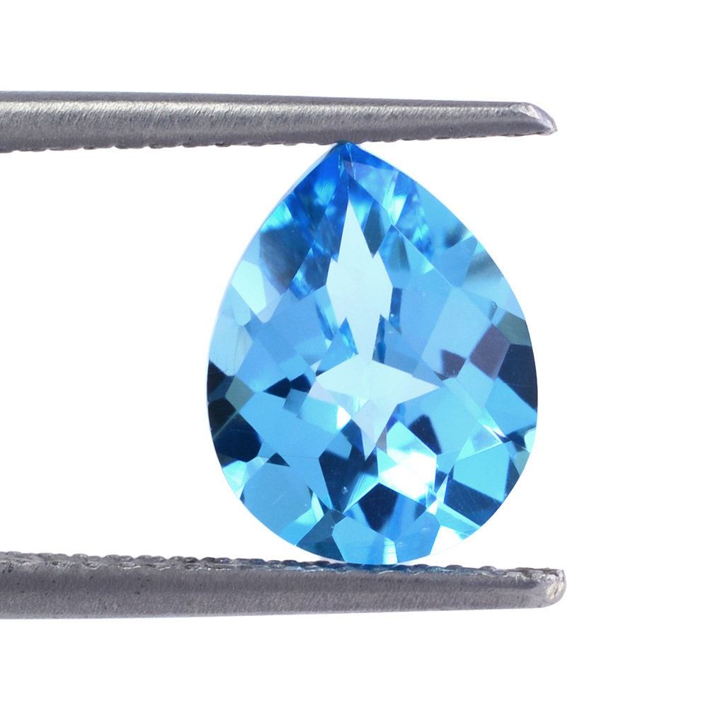 SWISS BLUE TOPAZ CHECKER CUT PEAR 10X8MM 2.65 Cts.