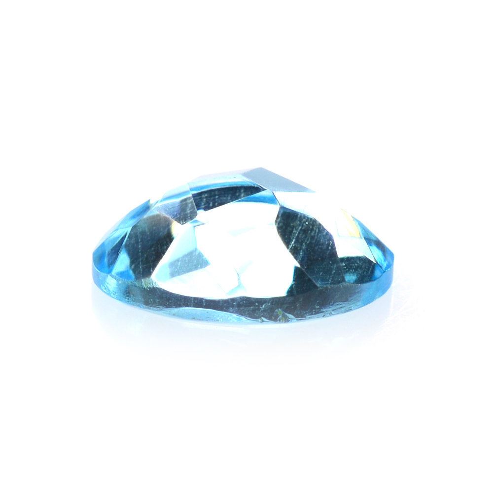 SWISS BLUE TOPAZ IRREGULAR CUT OVAL CAB 7X5MM 0.92 Cts.