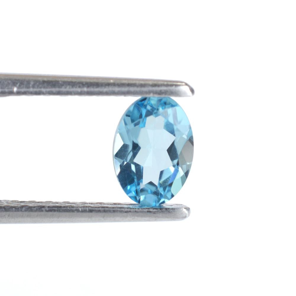 SWISS BLUE TOPAZ CUT OVAL (TOP) 7X5MM 0.89 Cts.