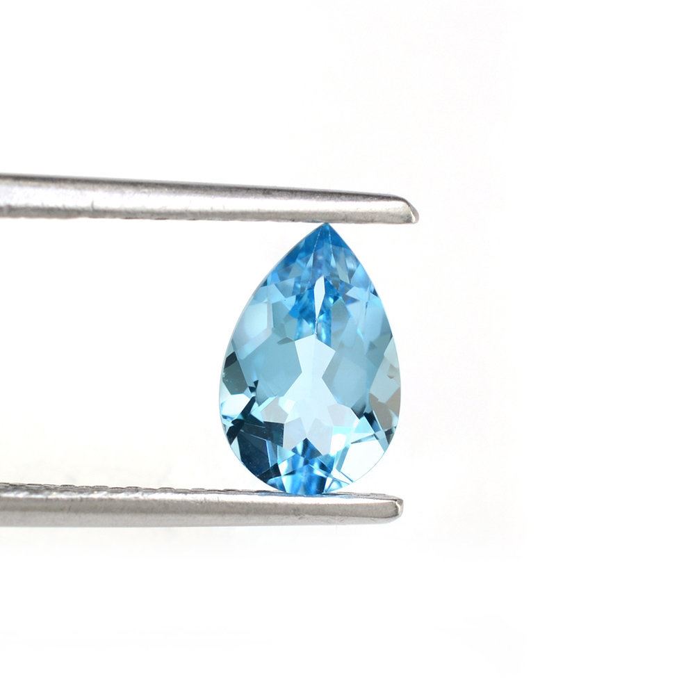 SWISS BLUE TOPAZ CUT PEAR 9X6MM 1.47 Cts.