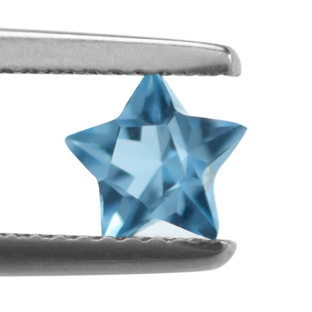 SWISS BLUE TOPAZ CUT STAR 6MM (TH.3.90-4.30MM) 0.84 Cts.