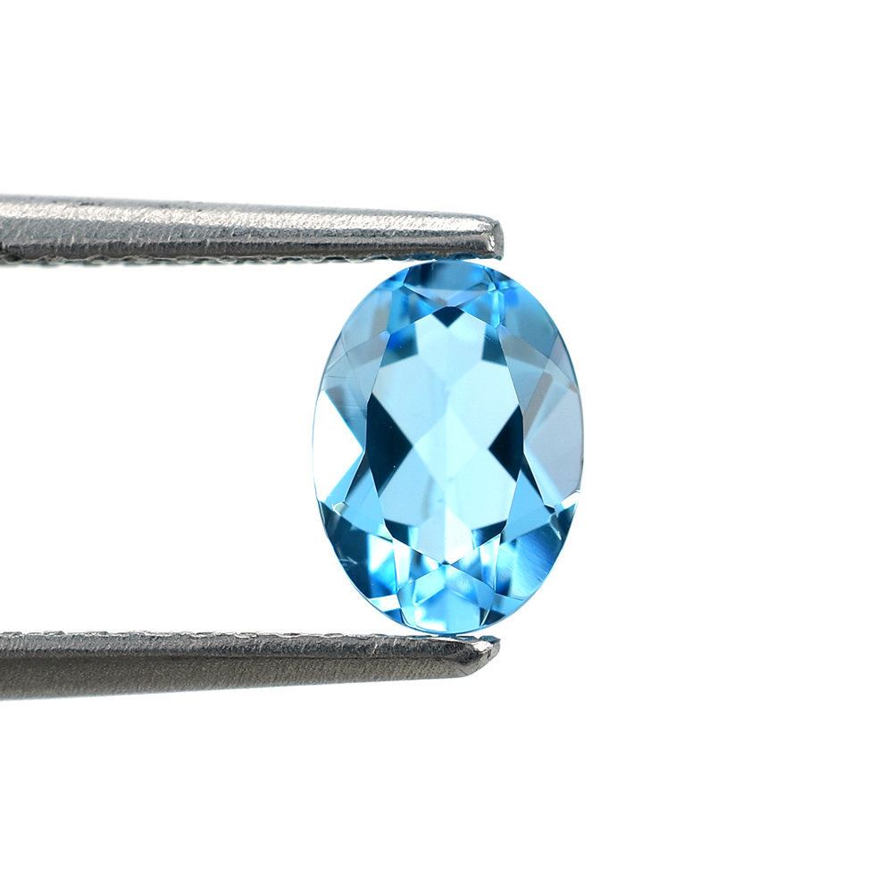 SWISS BLUE TOPAZ CUT OVAL (BLUE/CLEAN) 7X5MM 0.95 Cts.