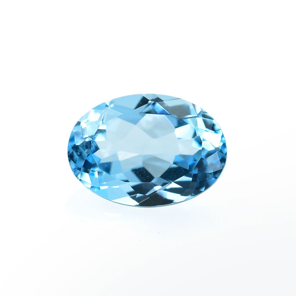 SWISS BLUE TOPAZ CUT OVAL (NORMAL/CLEAN) 7.00X5.00MM 0.85 Cts.