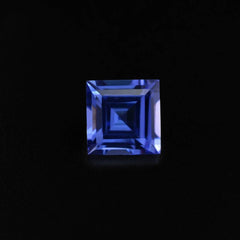 TANZANITE CUT SQUARE (AAA) 5MM 0.66 Cts.