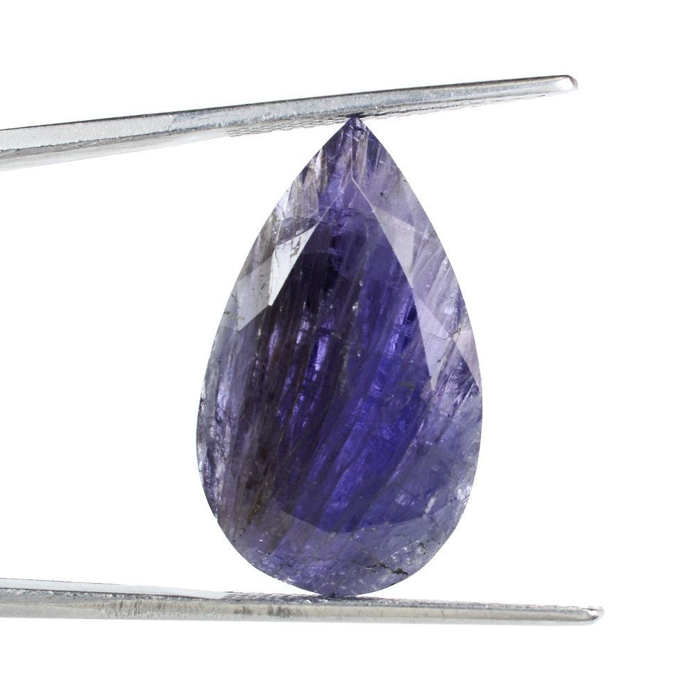 MILKY TANZANITE CUT PEAR 24.50X14.50MM 20.05 Cts.