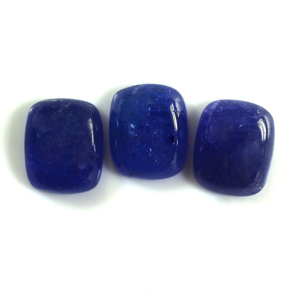 MILKY TANZANITE CUSHION CAB 11X9MM 5.03 Cts.