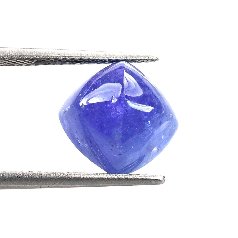 MILKY TANZANITE SUGARLOAF CUSHION CAB (AAA/MILKY) 10X10MM 6.13 Cts.