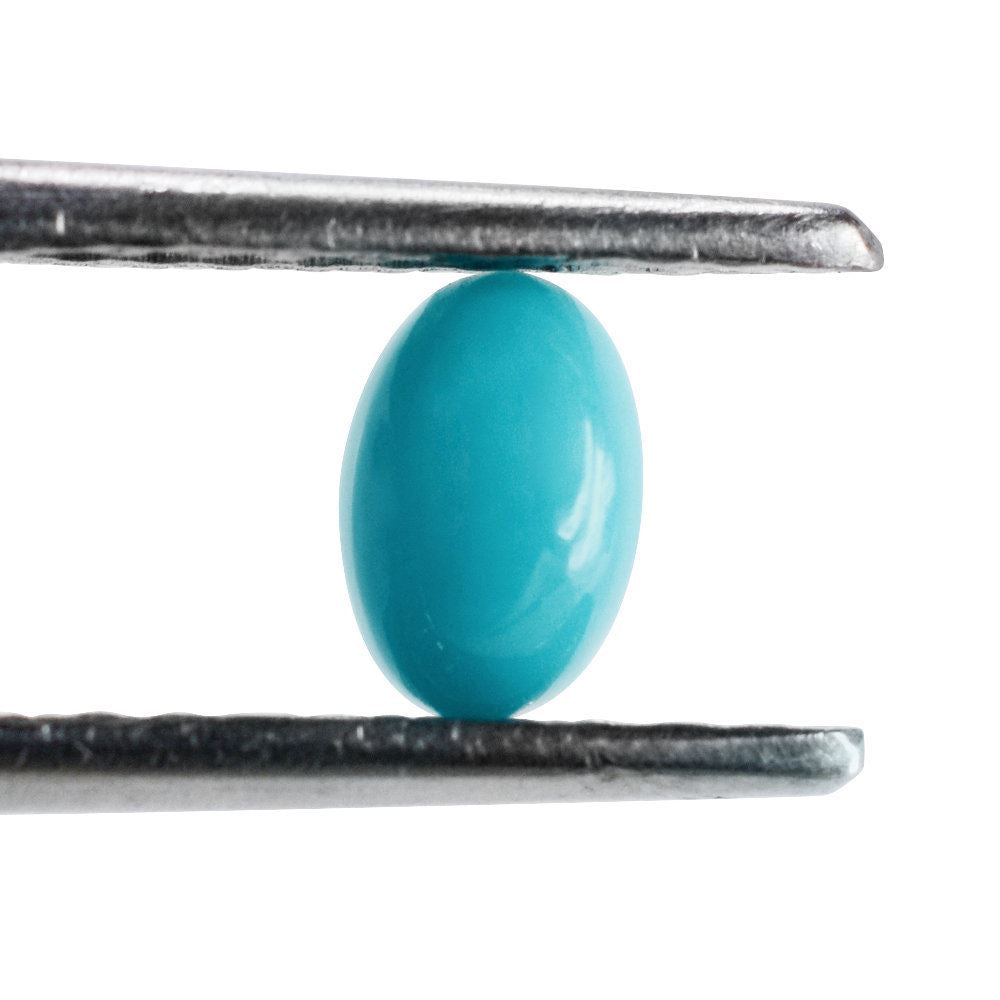 MEXICAN TURQUOISE OVAL CAB (MATRIX) 6X4MM 0.41 Cts.