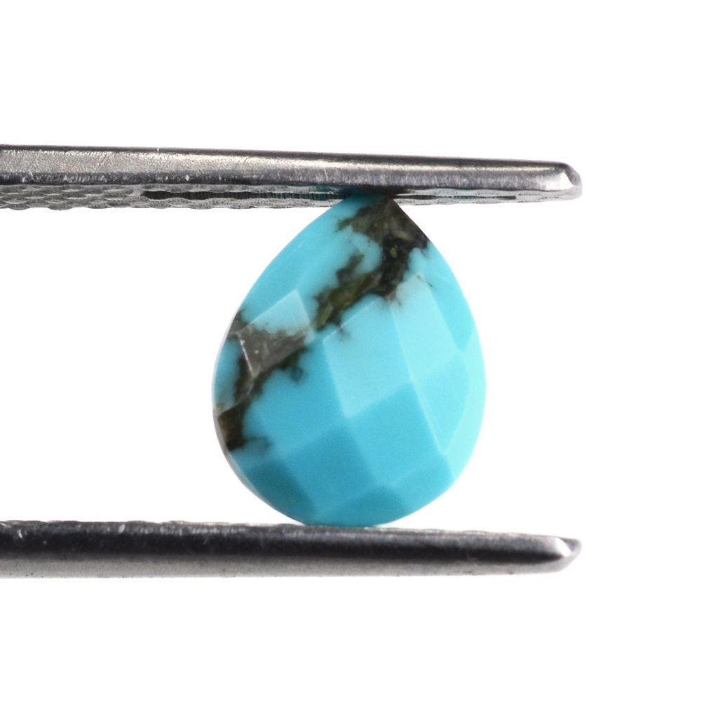 TURQUOISE BRIOLETTE PEAR (MATRIX) 9X7MM 1.35 Cts.