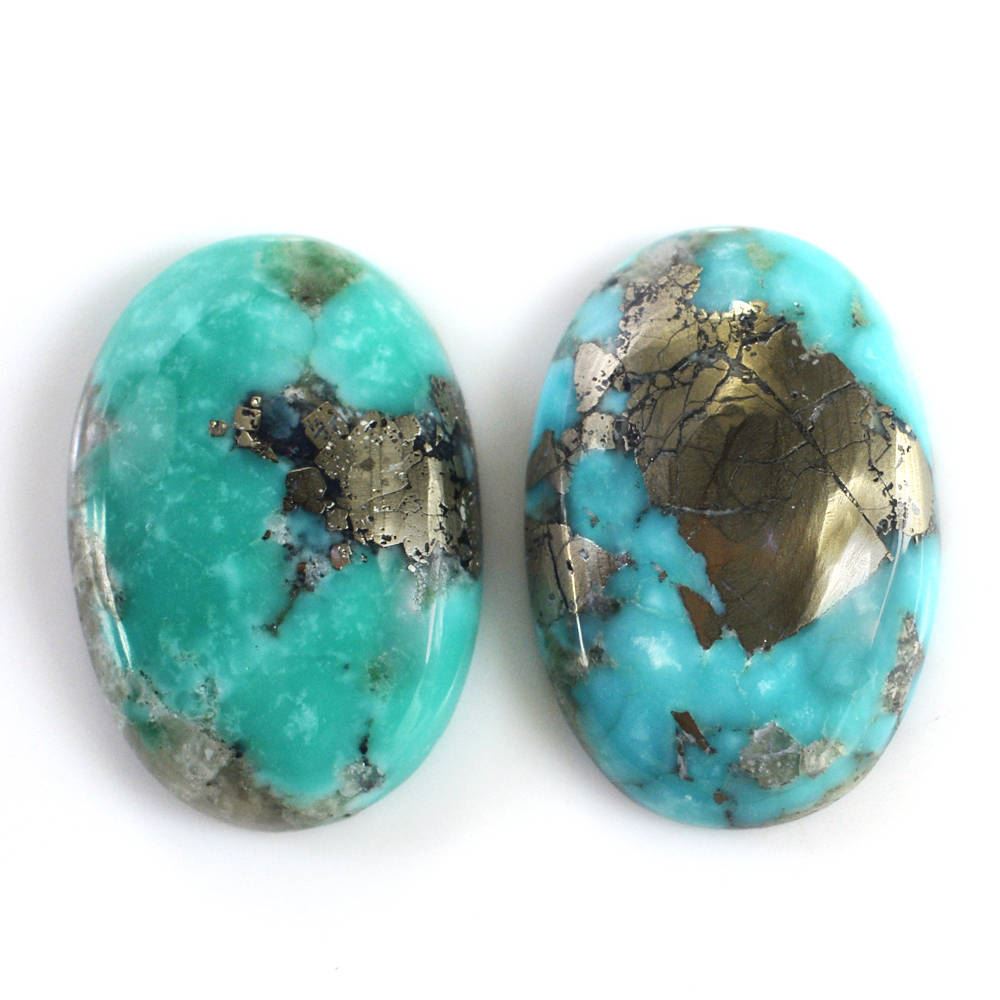 MEXICAN TURQUOISE OVAL CAB (WITH MATRIX PYRITE) 19X13MM 9.78 Cts.