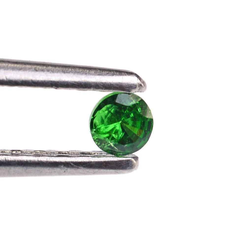 TSAVORITE DIAMOND CUT ROUND (AA/SI) 3MM 0.14 Cts.