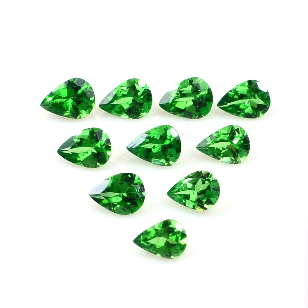 TSAVORITE CUT PEAR (AA) 4X3MM 0.15 Cts.