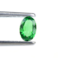 TSAVORITE CUT OVAL (AAA) 6X4MM 0.55 Cts.