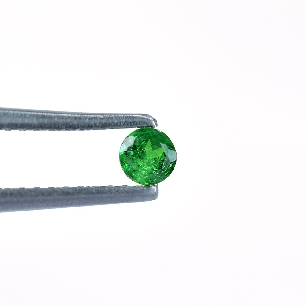 TSAVORITE CUT ROUND (AAA)(HI) 3.00X3.00 MM 0.15 CTS