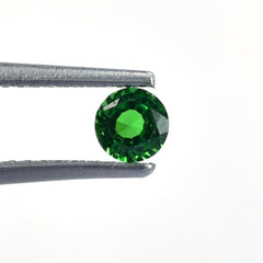 TSAVORITE STEP CUT ROUND (AAA)(CLEAN) 4.00X4.00 MM 0.18 CTS