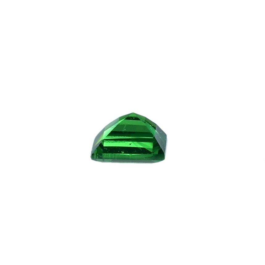 TSAVORITE STEP CUT SQUARE (AAA)(CLEAN) 3.00X3.00 MM 0.05 CTS