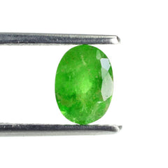 MILKY TSAVORITE GARNET CUT OVAL 8X6MM 1.51 Cts.