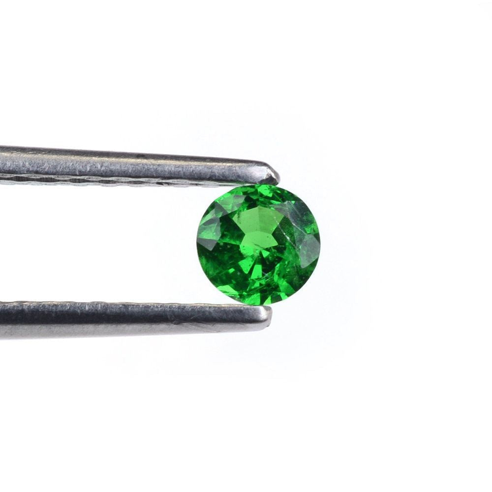 TSAVORITE CUT ROUND (AAA/SI) 4.50MM 0.30 Cts.