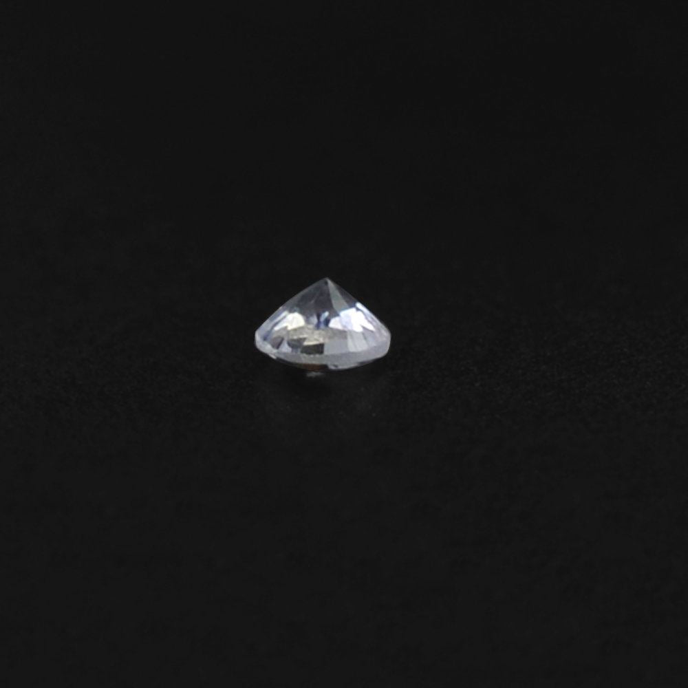 WHITE AQUAMARINE CUT ROUND 1.30MM 0.01 Cts.