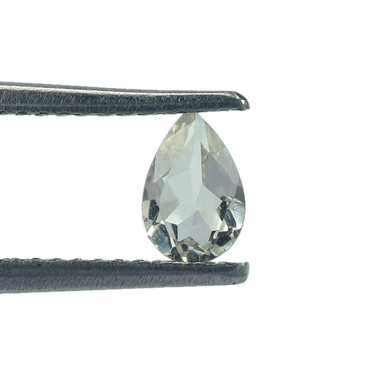 WHITE BERYL CUT PEAR (OFF WHITE) 6.00X4.00 MM 0.33 Cts.