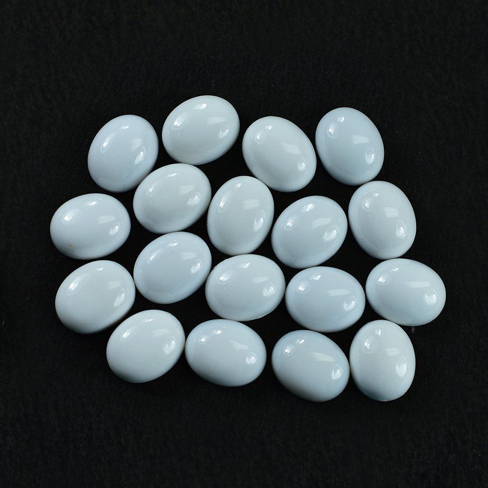 WHITE AGATE PLAIN OVAL CAB 10X8MM 2.58 Cts.