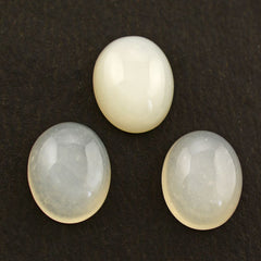 WHITE MOONSTONE OVAL CAB (MILKY) 10X8MM 2.69 Cts.