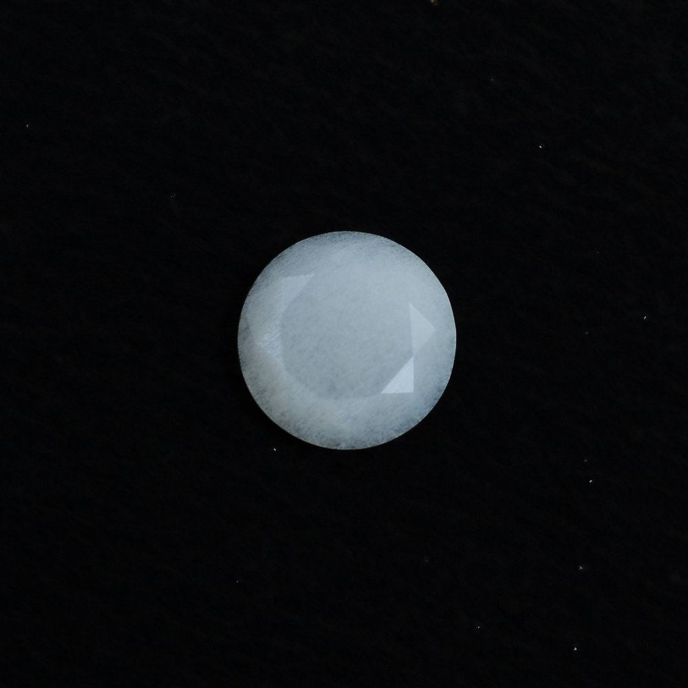 WHITE MOONSTONE TABLE CUT ROUND CAB 5MM 0.28 Cts.