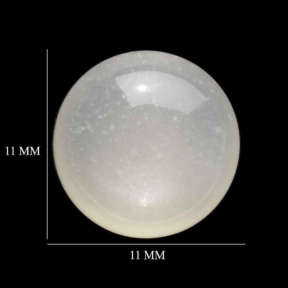 WHITE MOONSTONE (MILKY) CARVED BOTTOM ROUND CAB 11.00X11.00 MM 6.09 Cts.