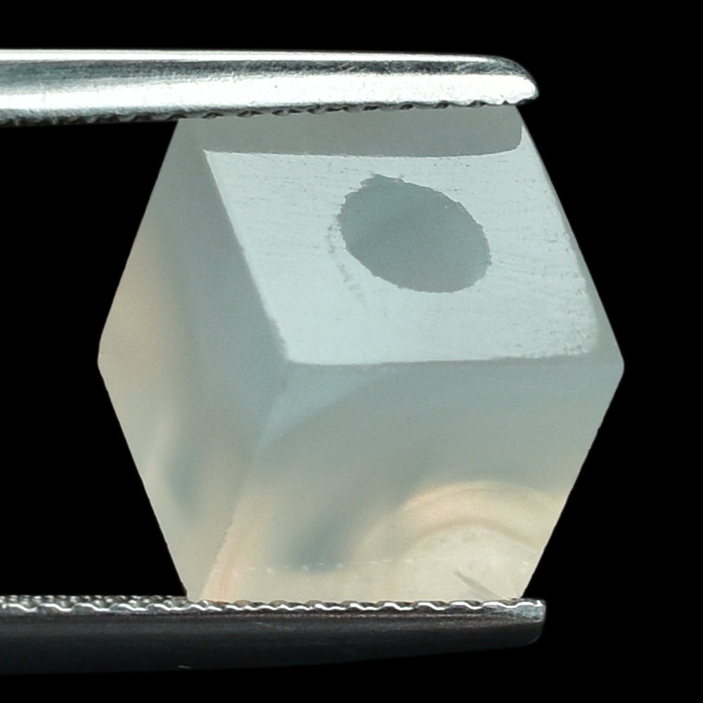 WHITE MOONSTONE (MILKY) PLAIN CUBE (FULL DRILL-3.00MM) 8.00X8.00 MM 5.85 Cts.