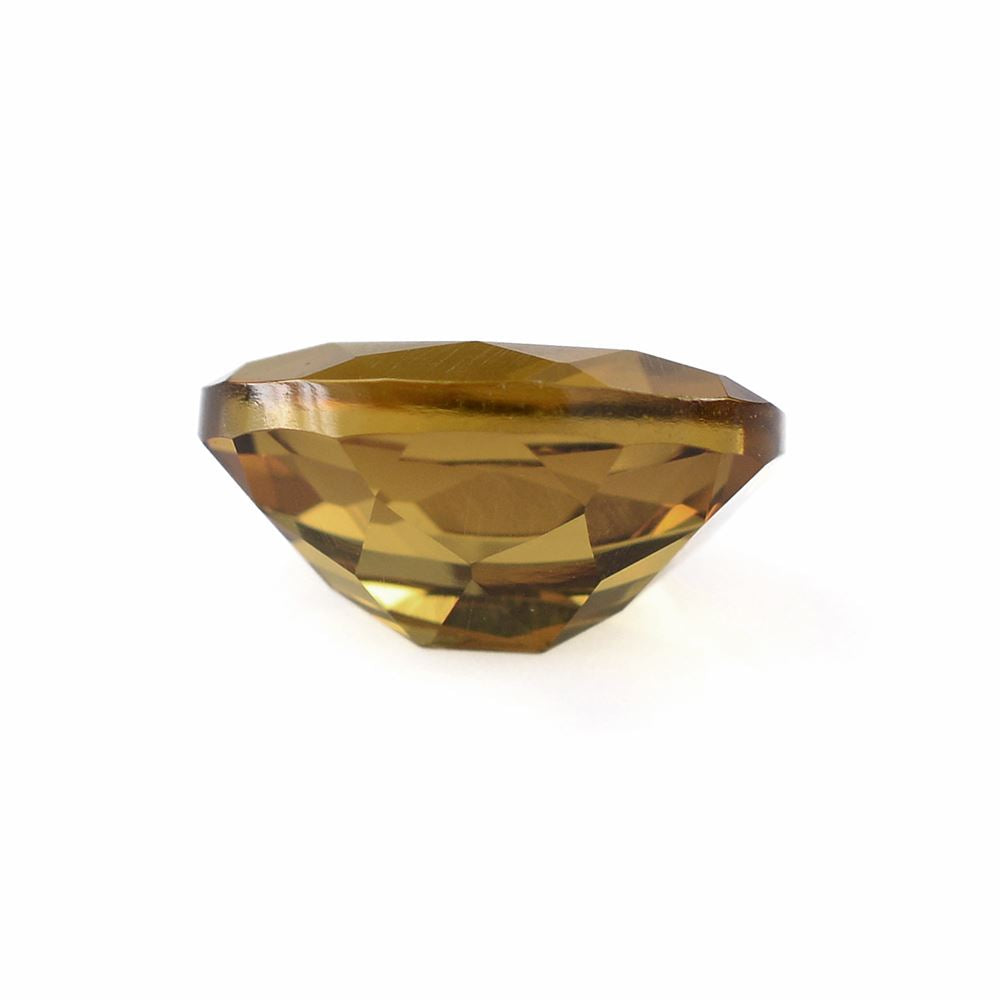 WHISKY QUARTZ CUT OVAL 10X8MM 2.40 Cts.