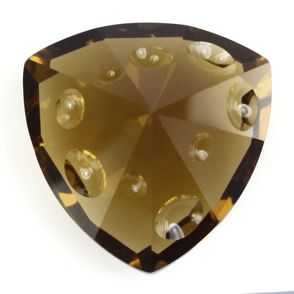 WHISKY QUARTZ SUPPER BUBBLE CUT TRILLION 14MM 8.10 Cts.