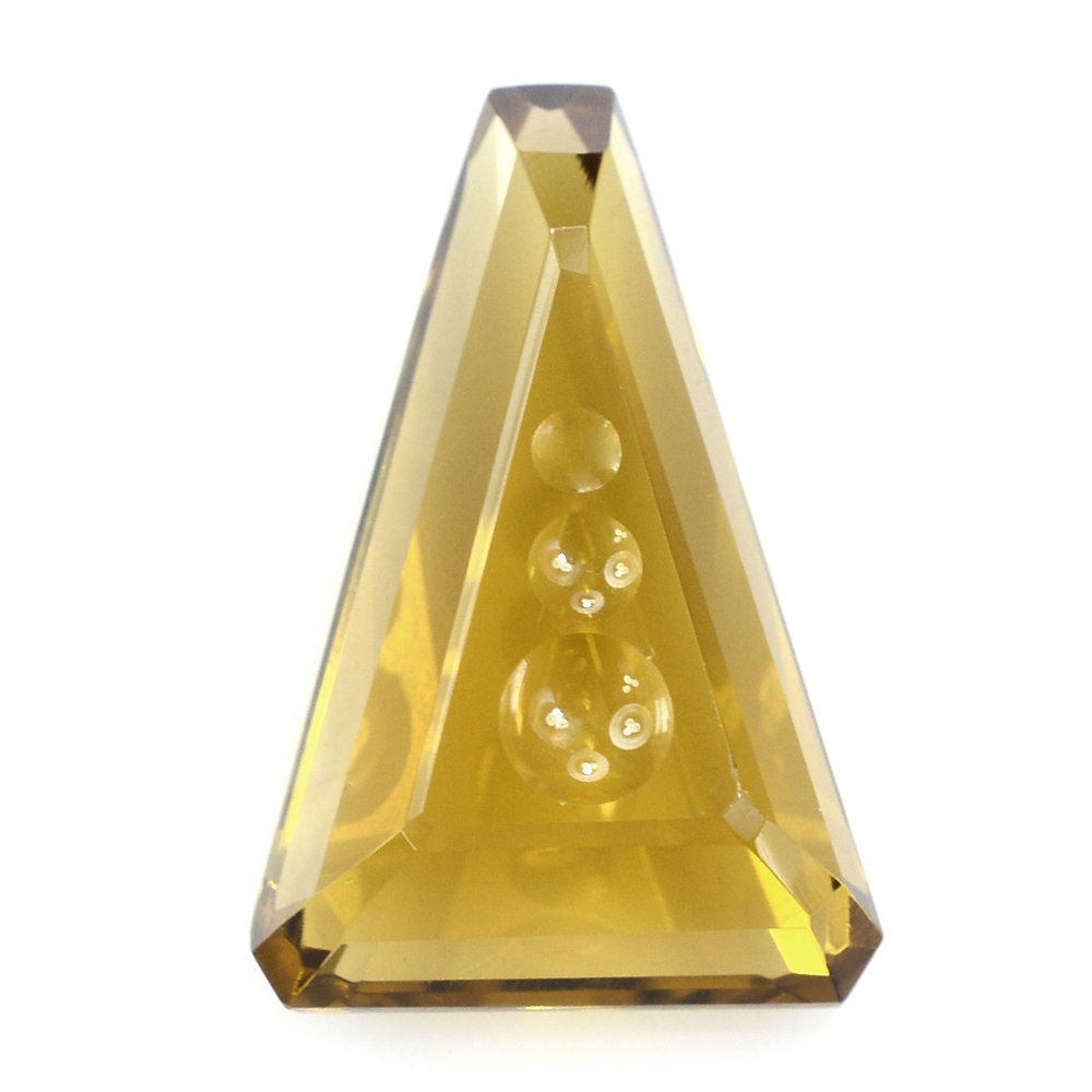 WHISKY QUARTZ SUPPER BUBBLE TRAPEZOID (DES#119) 18X12MM 7.90 Cts.