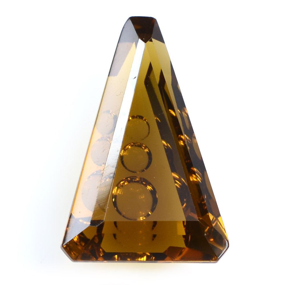 WHISKY QUARTZ SUPPER BUBBLE TRAPEZOID (DES#119) 18X12MM 9.70 Cts.